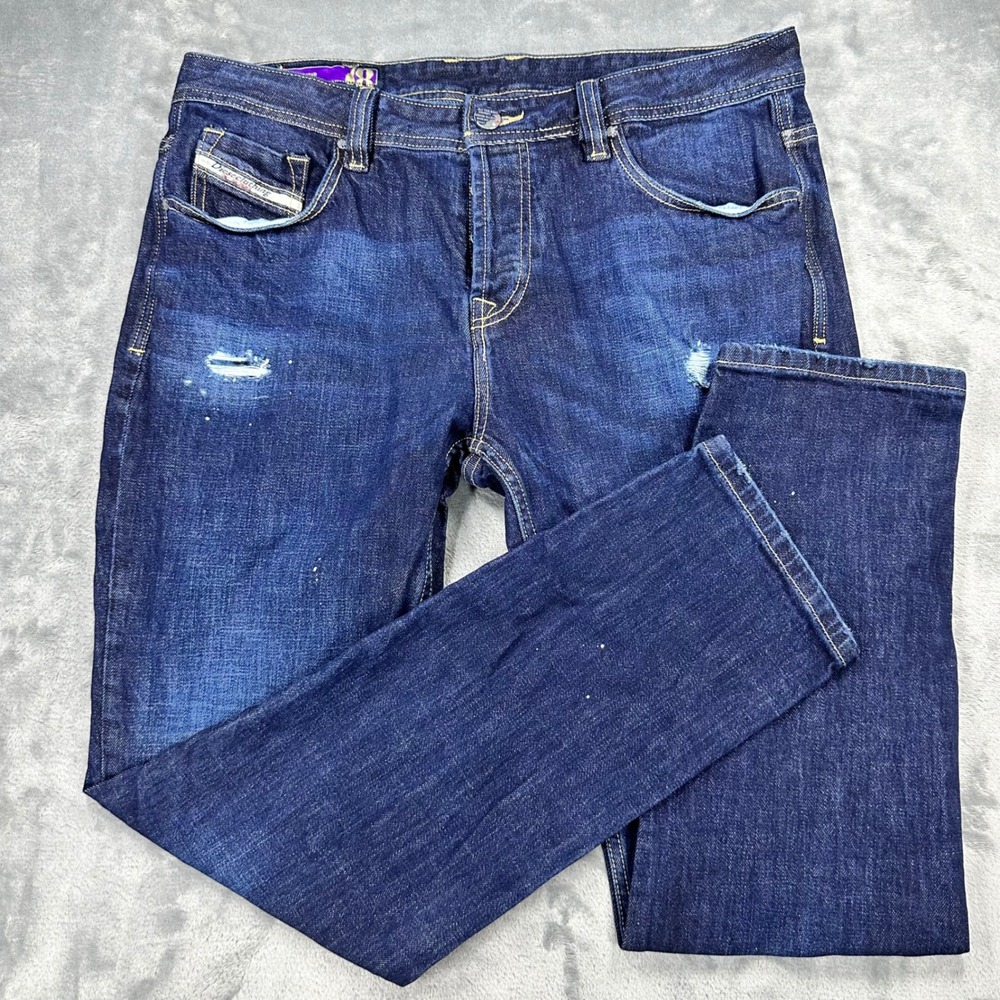 Diesel Only The Brave Mens Distressed Dark Wash Straight Leg Jeans Size 36